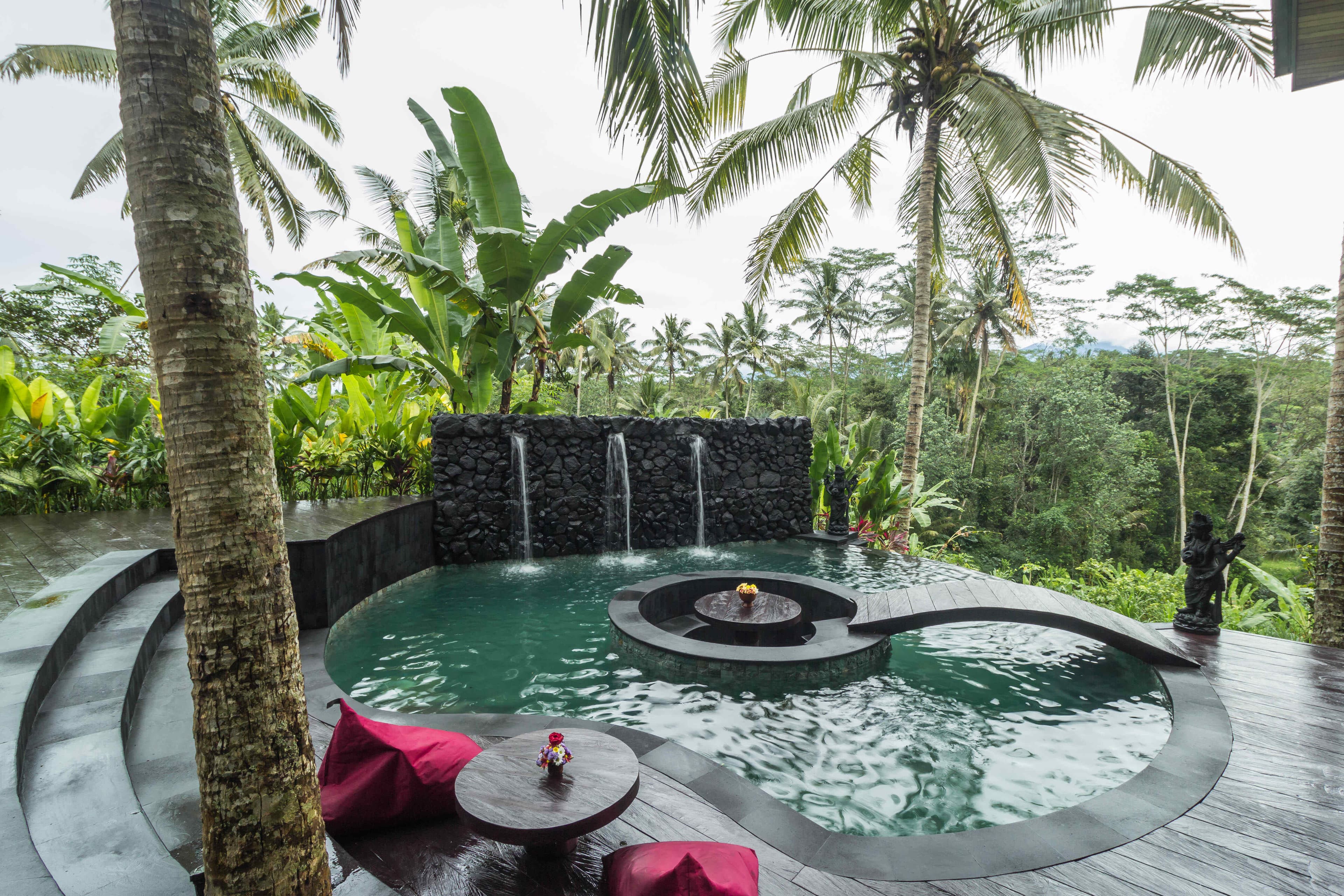 Masakali Tribute Communal Pool